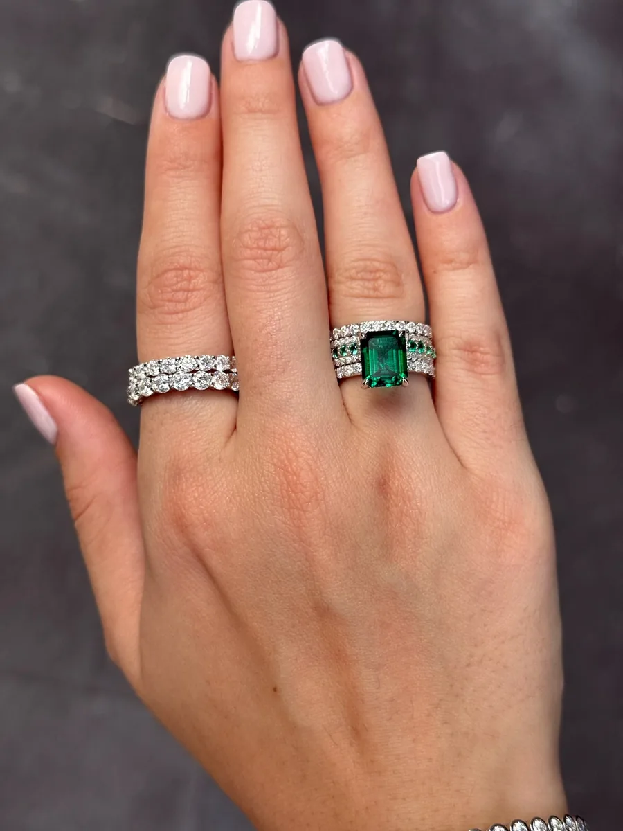 4CT Emerald Ring worn